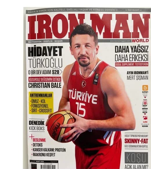 Iron Man World running issue cover